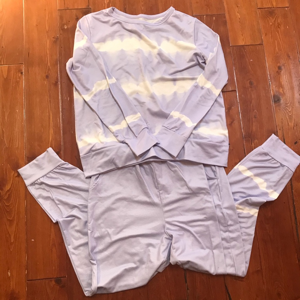 Lavender sweatsuit tie dye